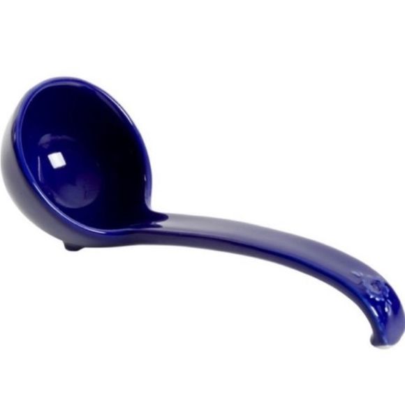 New - The Pioneer Woman Frontier Rose 3.17 Quart Soup Tureen with ladle - Picture 5 of 7